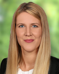 Louisa Genetsch Louisa Genetsch
